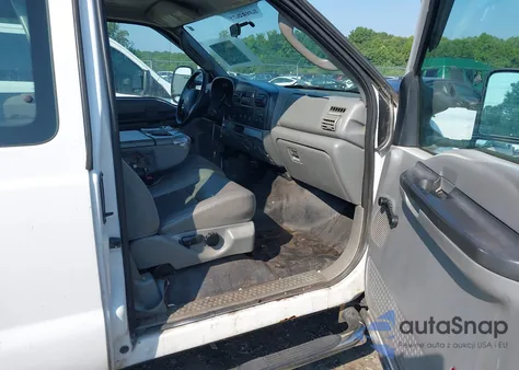 2005 Ford F-250 Lariat/Xl/Xlt from USA, damaged, VIN 1FTSX21565EA38983